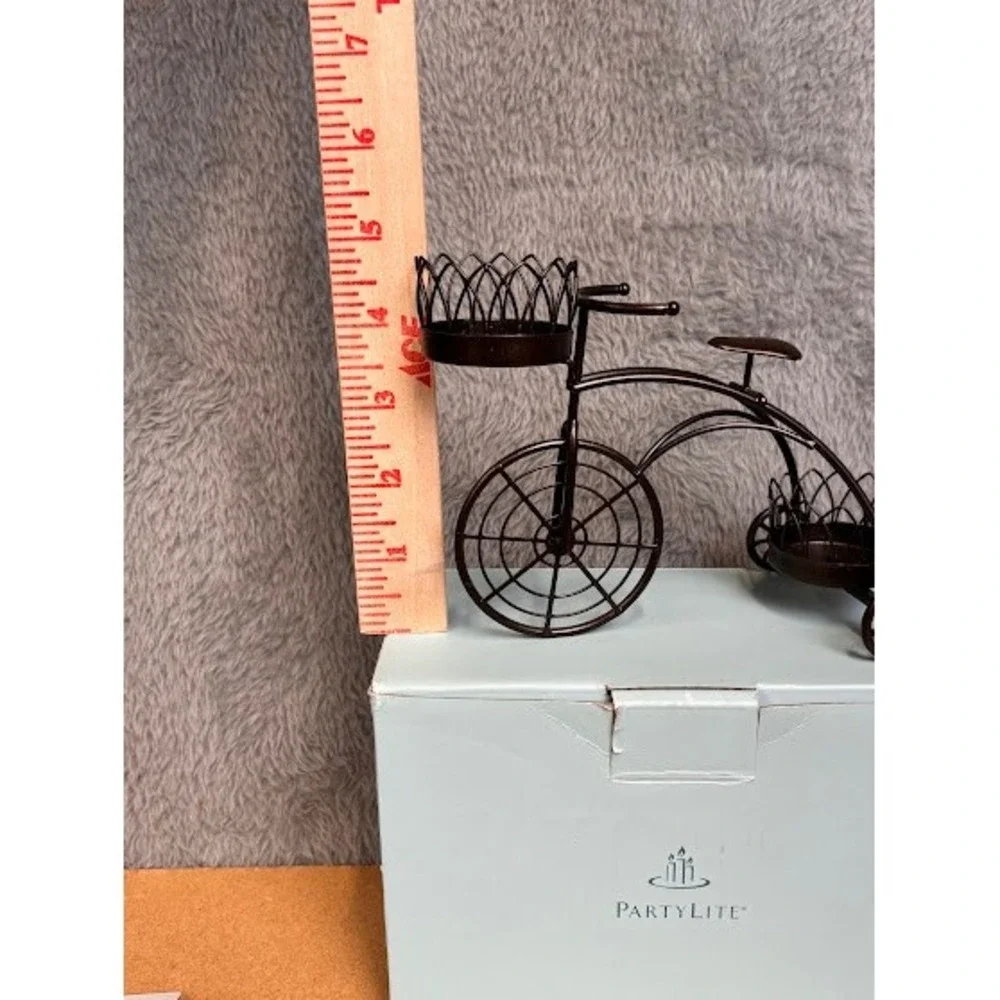 PartyLite Garden Trike Tealight Holder P9909‎ Bronze Metal Tricycle Candle Decor